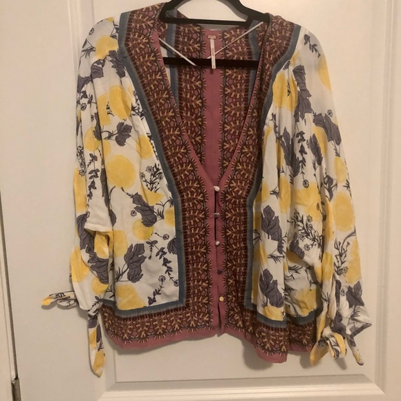 Free People Boho Style Top - Picture 2 of 9